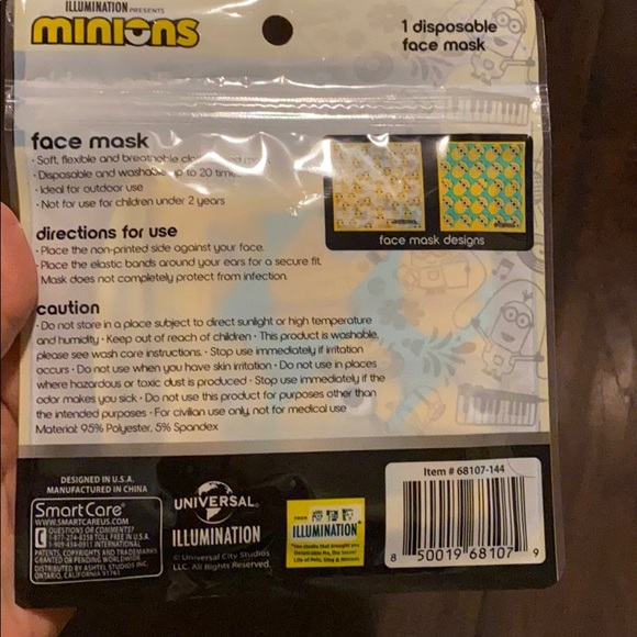 Lot of 2 Minions Themed Kids Face Masks NIP - Picture 4 of 8
